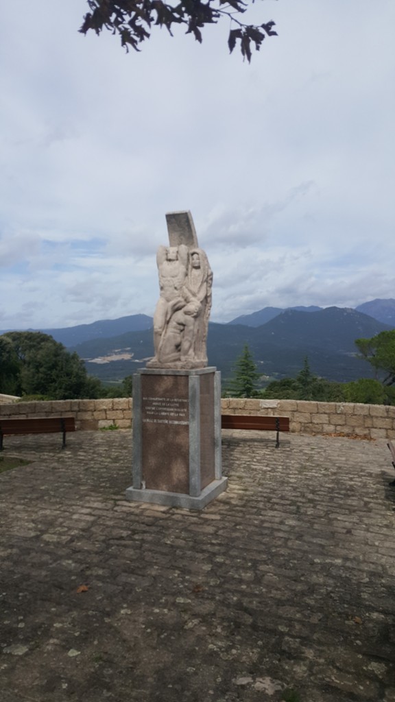 Mémorial de la résistance à l'entrée de Sartène