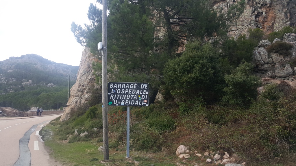 Le panneau du barrage réservoir de l'Ospédale Le panneau du barrage réservoir de l'Ospédale