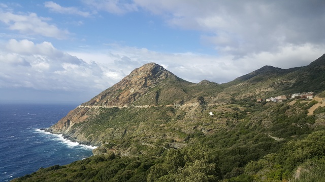 Minervio - vue de la côte direction Nord